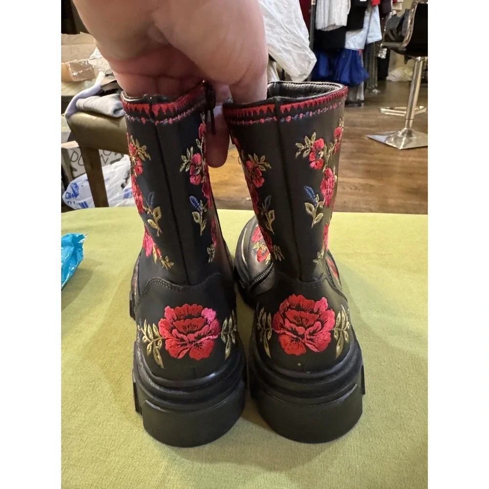 Farm Rio‎ Black Boho Mid Boot Embroidered Rose Stitched Women Size 6